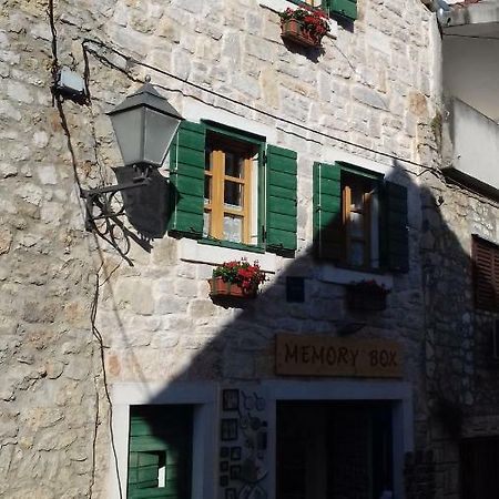Apartments Mime - Small House Vodice Kültér fotó