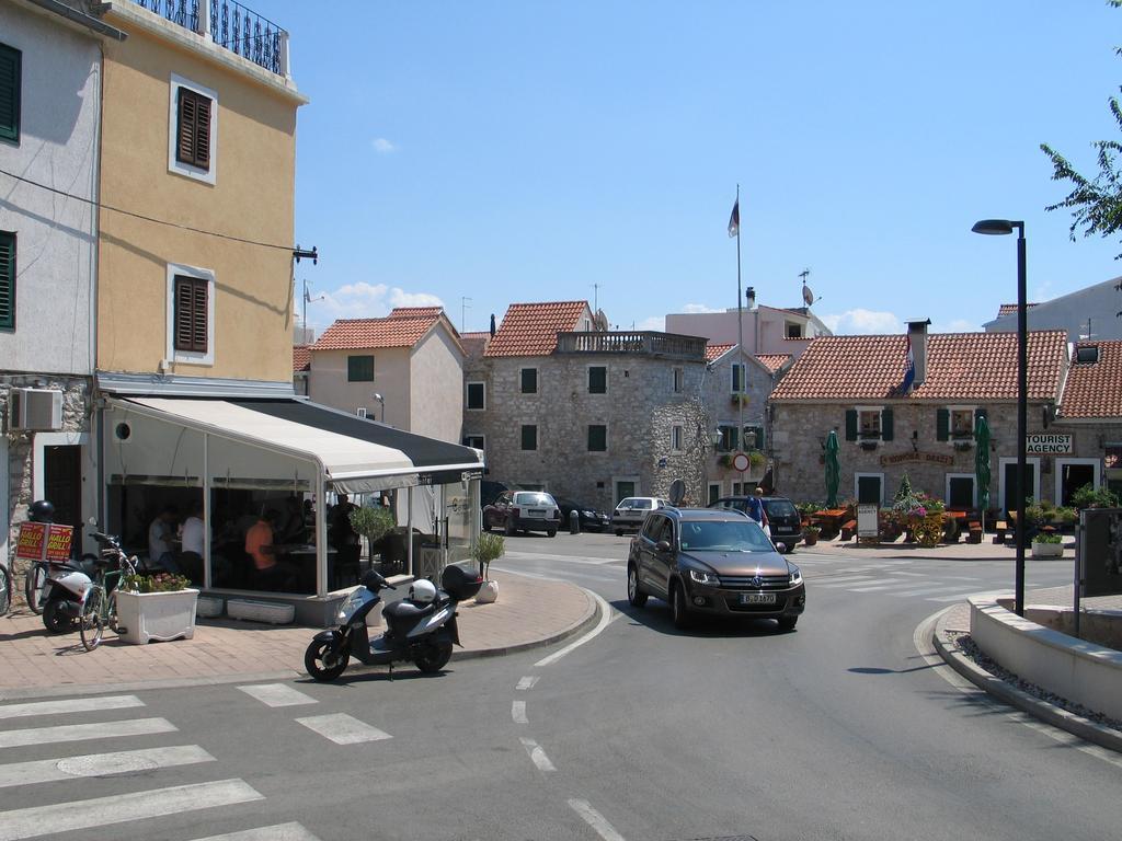 Apartments Mime - Small House Vodice Kültér fotó