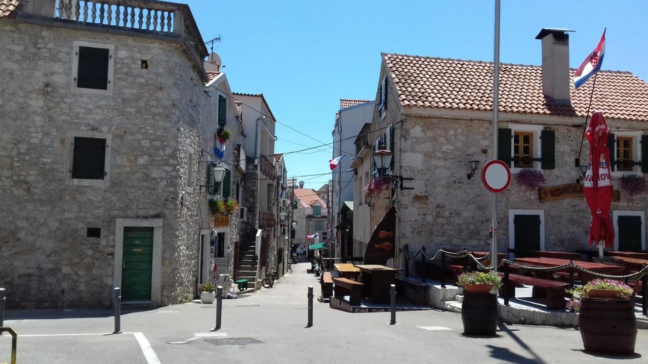 Apartments Mime - Small House Vodice Kültér fotó
